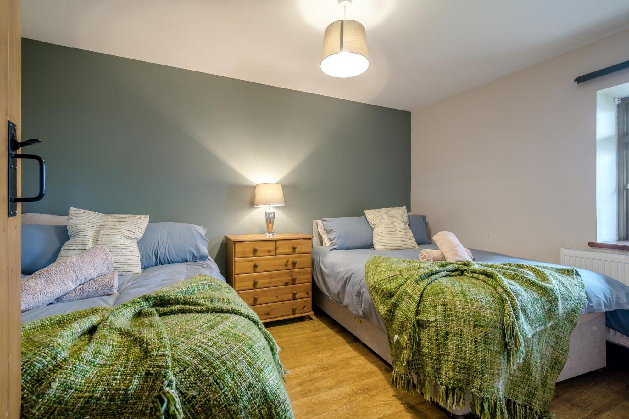 Vale Farm Cottages Brecon Phòng bức ảnh